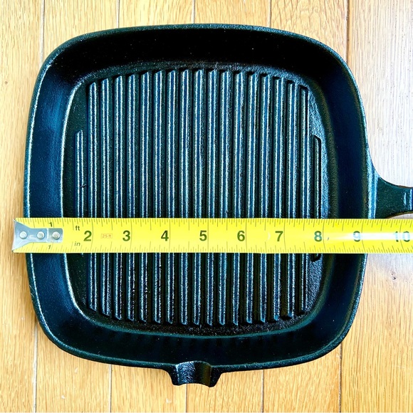 9” HEUCK CLASSICS Cast Iron Square Griddle Cookware Pan Baking Bake - Picture 8 of 14